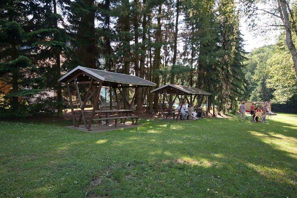 Land-Gut-Hotel Zur Lochmuehle 페니그 외부 사진